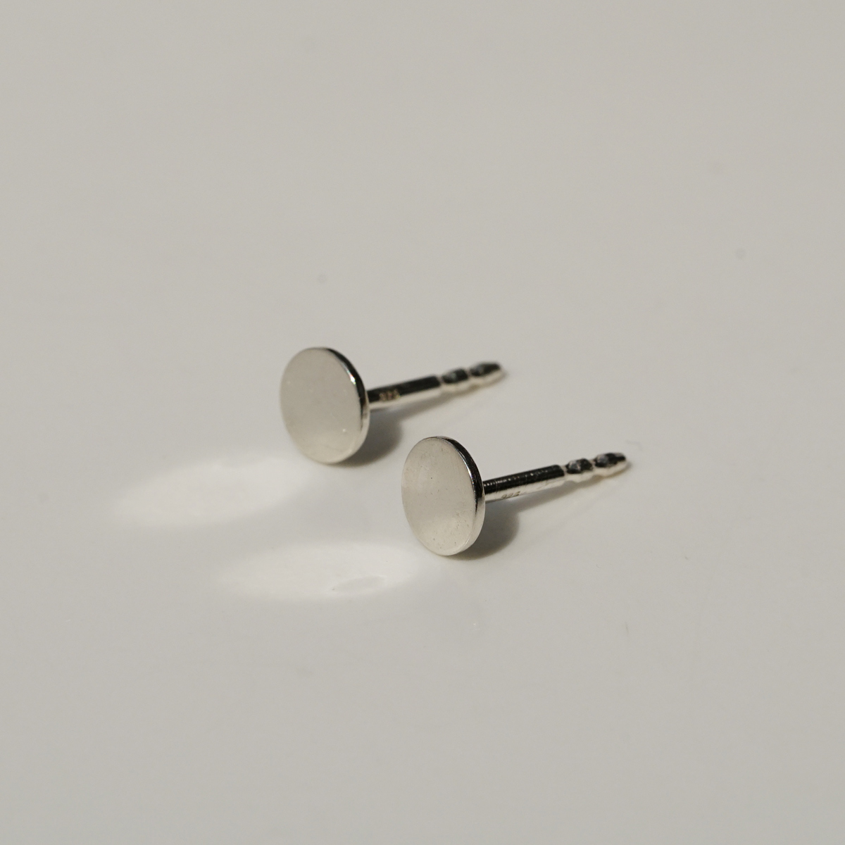 Moon L earrings - NURA.design
