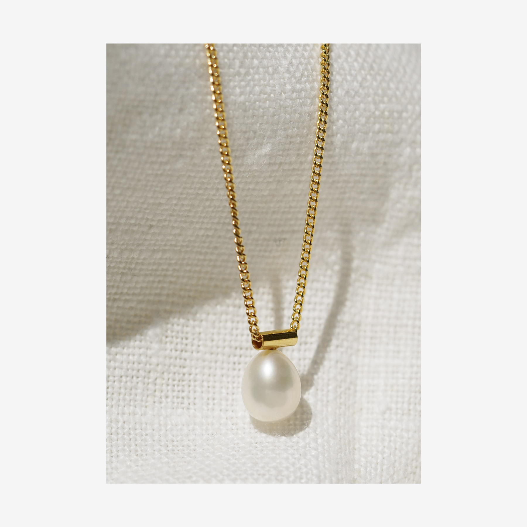 Pearl 02 gold plated necklace - NURA.design