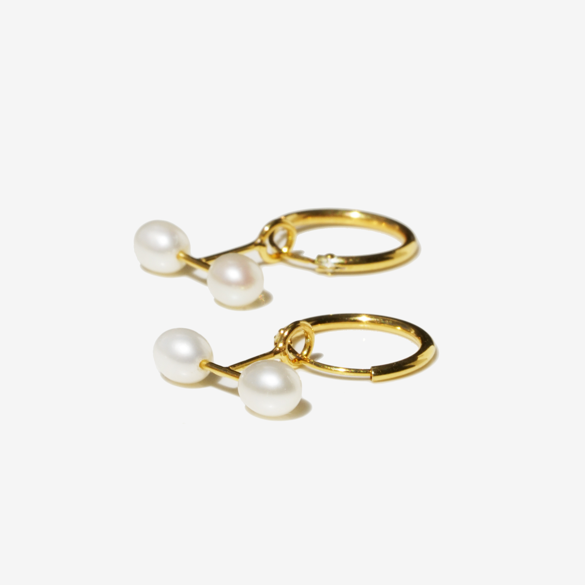Double Pearl gold plated H hoops - NURA.design